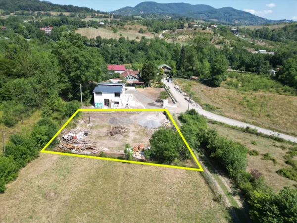 Sakarya Hendek Beylice'de 500m² Elektrik ve Su Bağlantılı Arsa