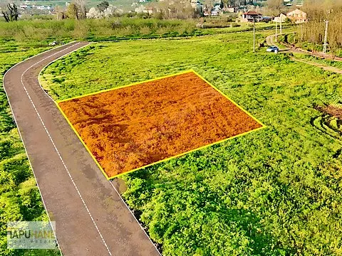 TAPUHANE'DEN SARIYER KÖYÜNDE 670 m2 SATILIK İMARLI ARSA