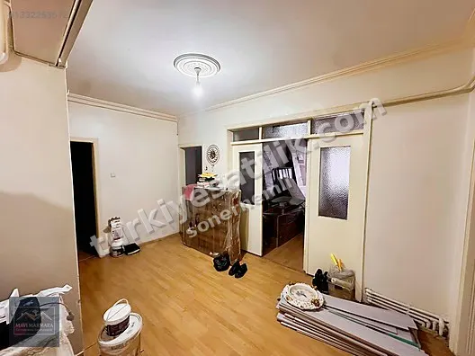 ÇARŞI MERKEZİNDE 125 m2 3+1 SATILIK ARA KAT DAİRE